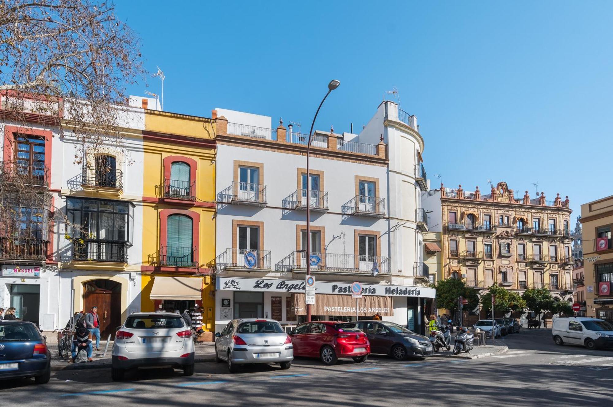 Adriano Appartement Sevilla Buitenkant foto